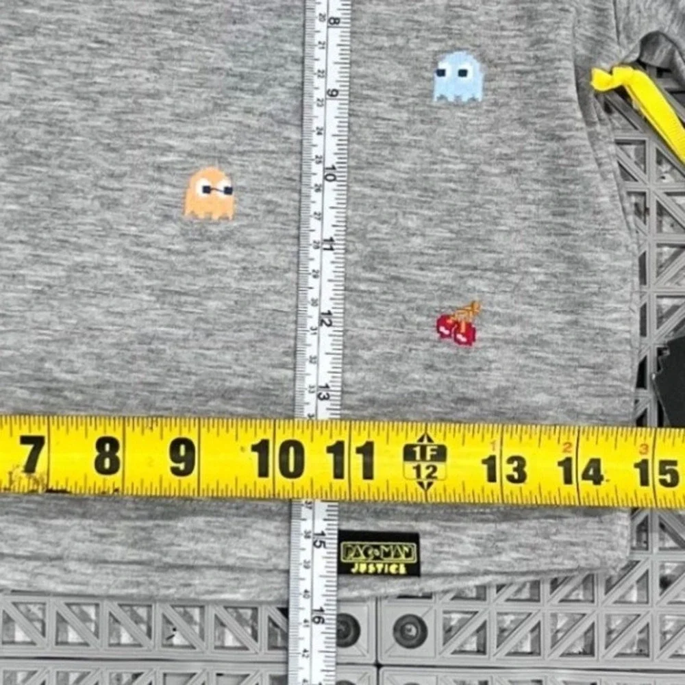 Justice Pac-Man Graphic Tee Girls XS 5/6 Grey‎ Cropped Embroidered Retro Gamer
